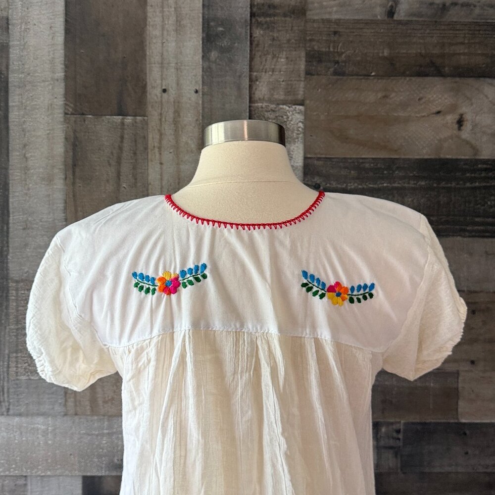 White puff sleeves feista top medium rainbow floral embroidery festival party - Picture 4 of 10